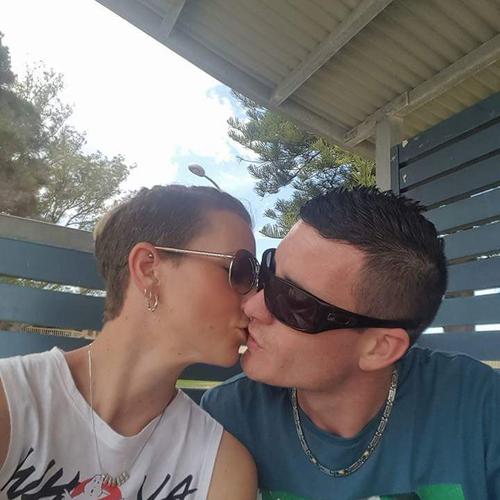 Perth Swingers Swinger 500x500 Nude Pic Hq Perth Swingers pic
